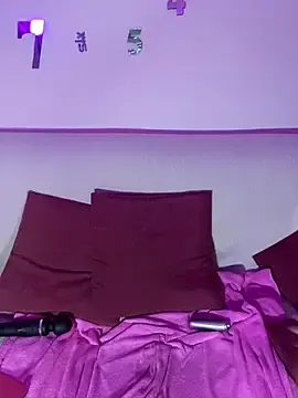 MartinaRiva  live sex cam