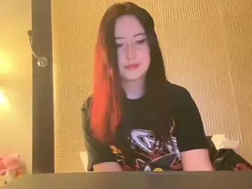 Ashisscene  live sex cam