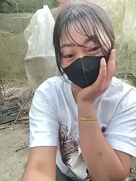 Isaaa5  live sex cam