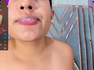 Lis_dubois  live sex cam