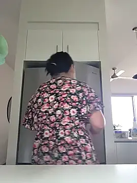 Lolitataylor  live sex cam