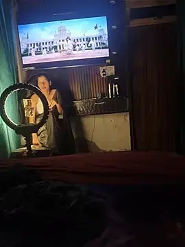 Rojsor  live sex cam