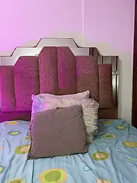 AndreaSweet2  live sex cam