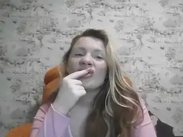 Eveline_May  live sex cam