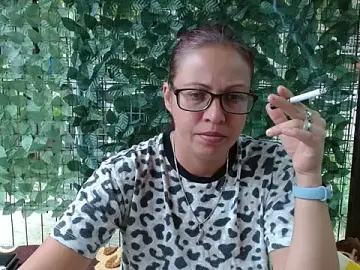 LadyHellene  live sex cam