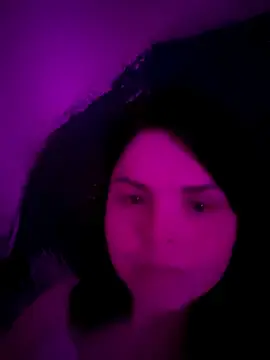 NickiGrey  live sex cam