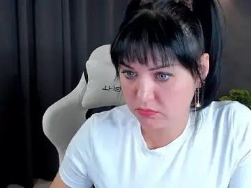 Claradunkel  live sex cam