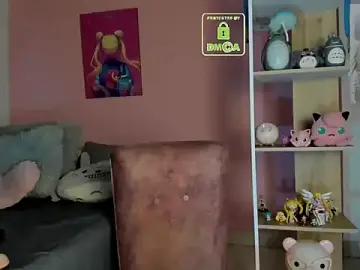 Dolly_saylor  live sex cam