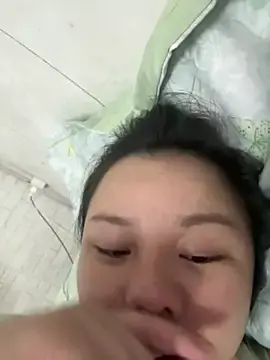 Leo-kitty  live sex cam