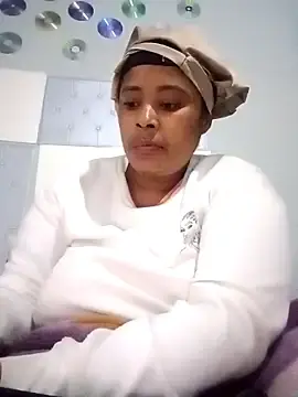 2Sweetysmile  live sex cam