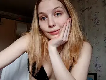 Emmaheartley  live sex cam
