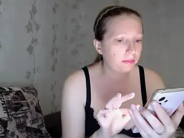 Foxyy_Helen  live sex cam