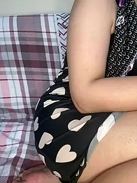 Leylamanis45a  live sex cam