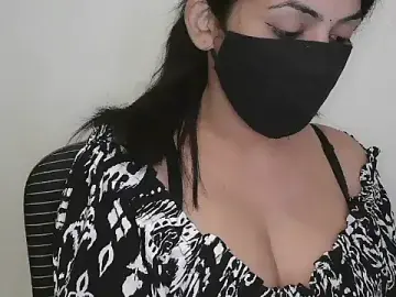 Reddy_Trisha  live sex cam