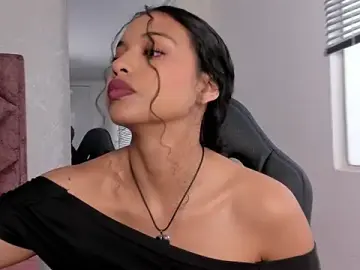 Sara_cruz21  live sex cam