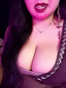 Suhanakhan04  live sex cam