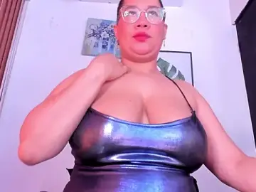 Alondrabigtits  live sex cam
