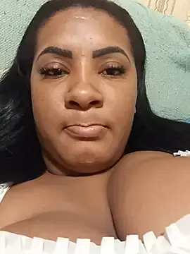 Oomerly  live sex cam
