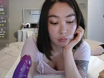 Maya_Kumashiro  live sex cam