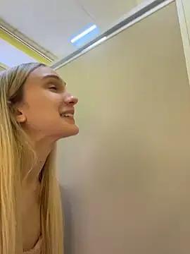 Pink_Kiss  live sex cam