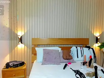 Luciana_ballesteros_  live sex cam