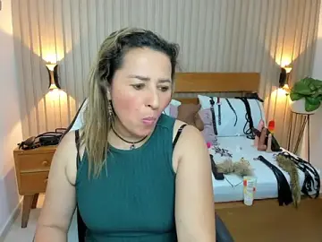 Luciana_ballesteros_  live sex cam