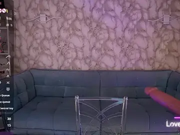 AliceOfWondersS  live sex cam