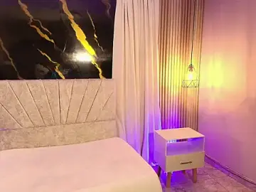 Tinahazel  live sex cam