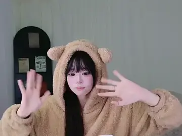 Xiaoxie-yes  live sex cam