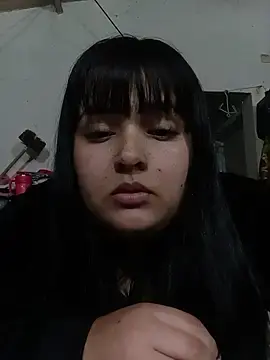 Luu_19  live sex cam