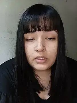 Luu_19  live sex cam