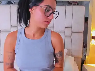 Milawink  live sex cam
