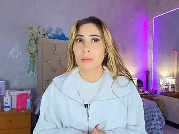 Nini_love01  live sex cam