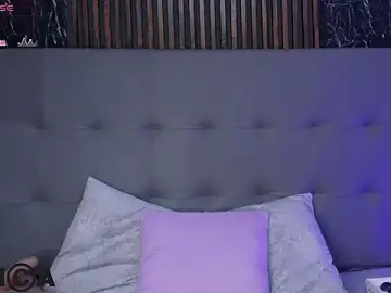 Sophi_taylor  live sex cam
