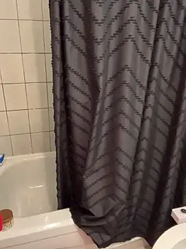 Yvrcanada  live sex cam