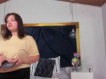 AMBERBENELLI  live sex cam