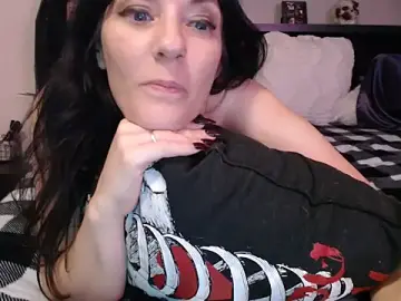CrystalLake13  live sex cam