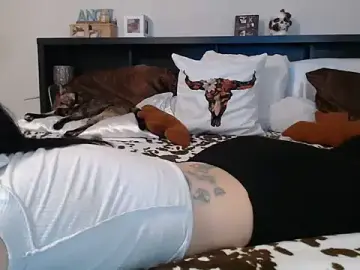 CrystalLake13  live sex cam