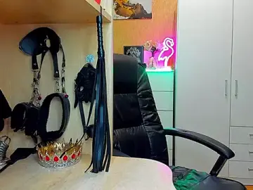 KristiTopxx  live sex cam