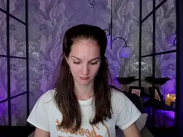 MirandaGlow  live sex cam