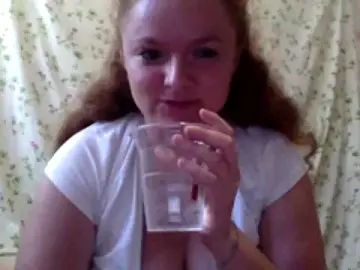 Rae_Jeannie  live sex cam
