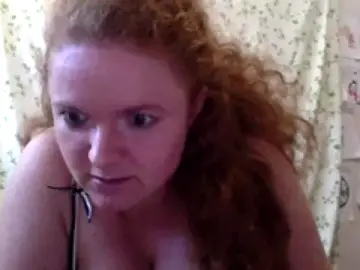 Rae_Jeannie  live sex cam