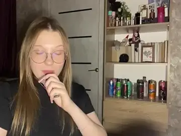 TomokoHylinski  live sex cam