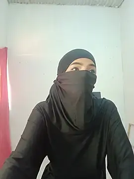 Aisha-faraah  live sex cam