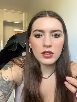 Apple_kittii  live sex cam