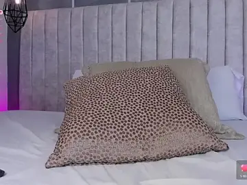 Lea_gray  live sex cam