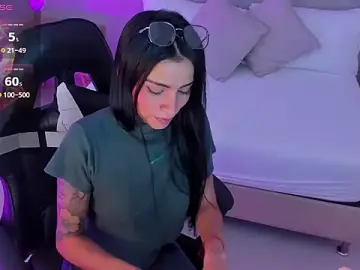 Marylin_gold  live sex cam