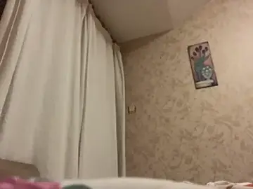 Pollinnbn  live sex cam