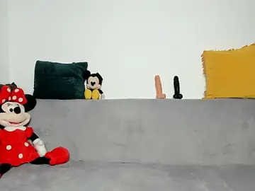AnneQueen  live sex cam