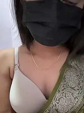 Milana-Sophi  live sex cam